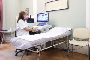 Nu ignora displazia de col uterin usoara! Dr Lorena Turculet iti arată cum poate evolua fără tratament