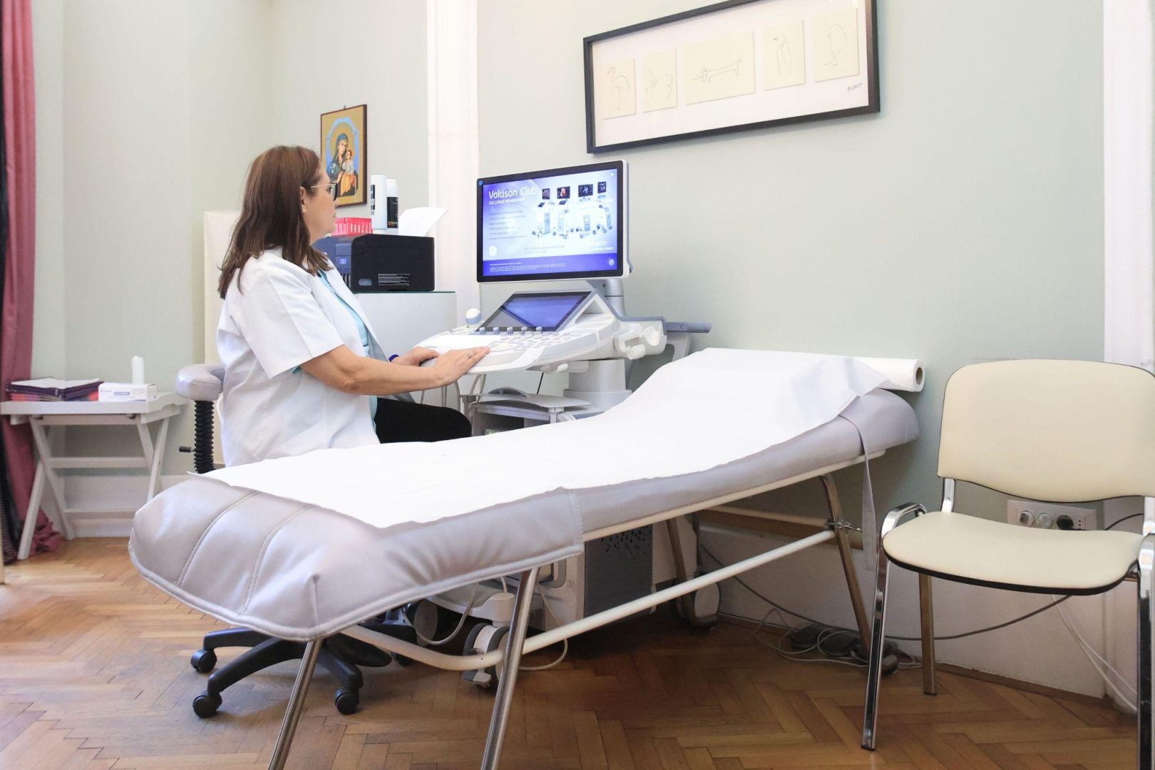 Nu ignora displazia de col uterin usoara! Dr Lorena Turculet iti arată cum poate evolua fără tratament 3 Nu ignora displazia de col uterin usoara! Dr Lorena Turculet iti arată cum poate evolua fără tratament